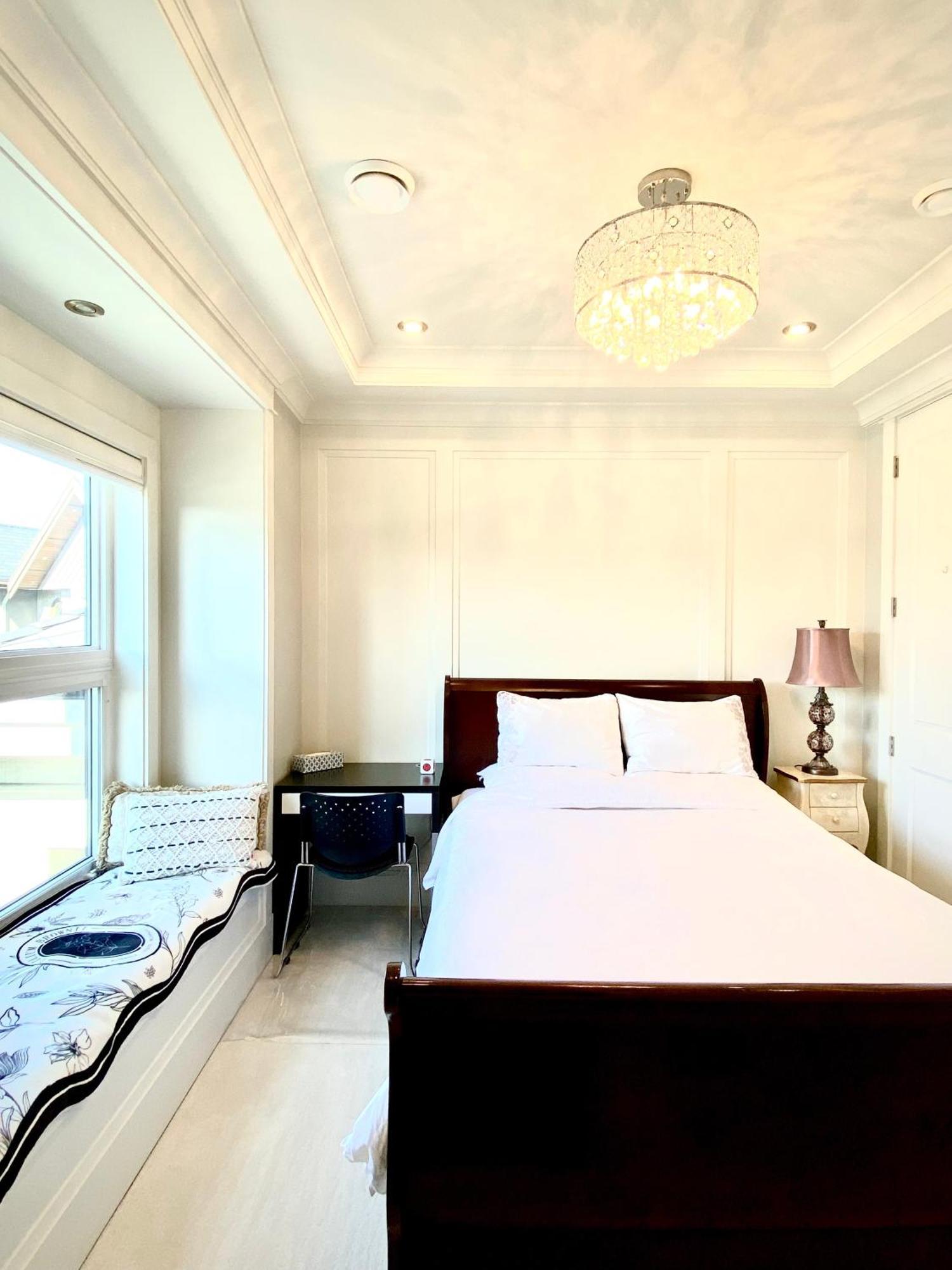 Vancouver Shangrila House Ричмонд Экстерьер фото