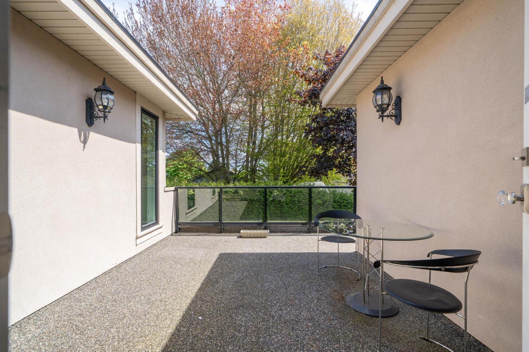 Vancouver Shangrila House Ричмонд Экстерьер фото